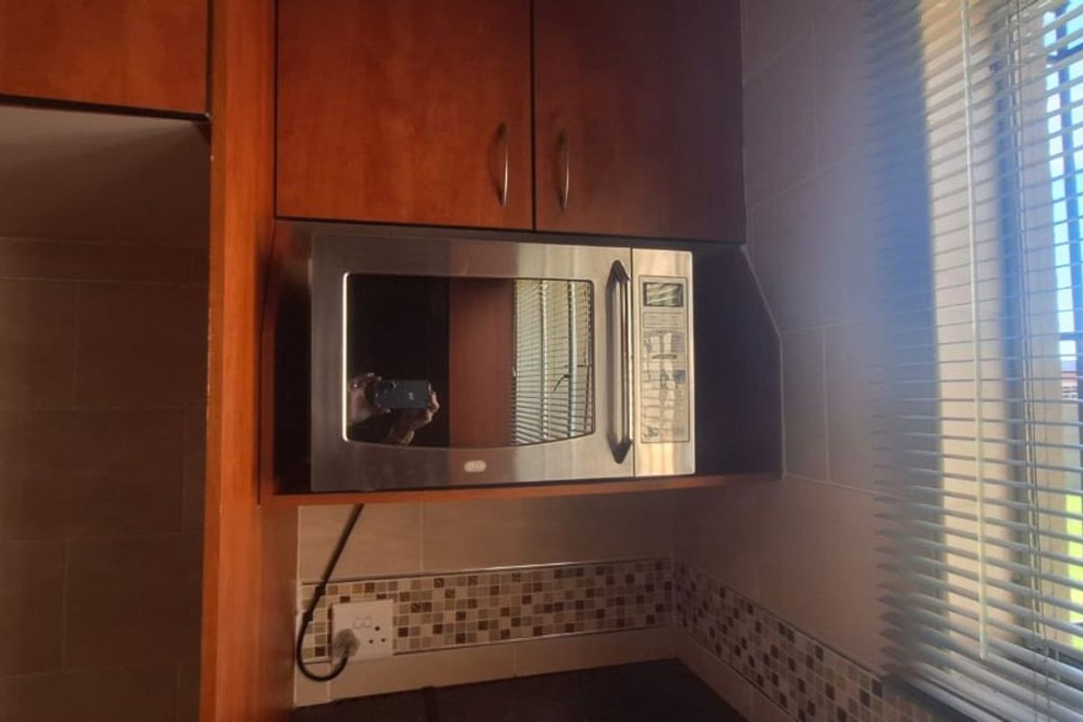 House For Sale in Helikonpark - Photo 5