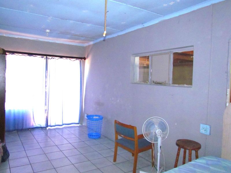 House For Sale in Retief - Photo 10