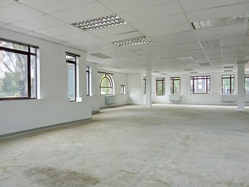 Commercial To Rent in Hyde Park - Photo 8