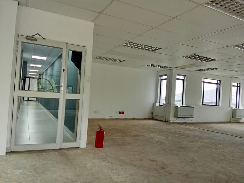 Commercial To Rent in Hyde Park - Photo 3