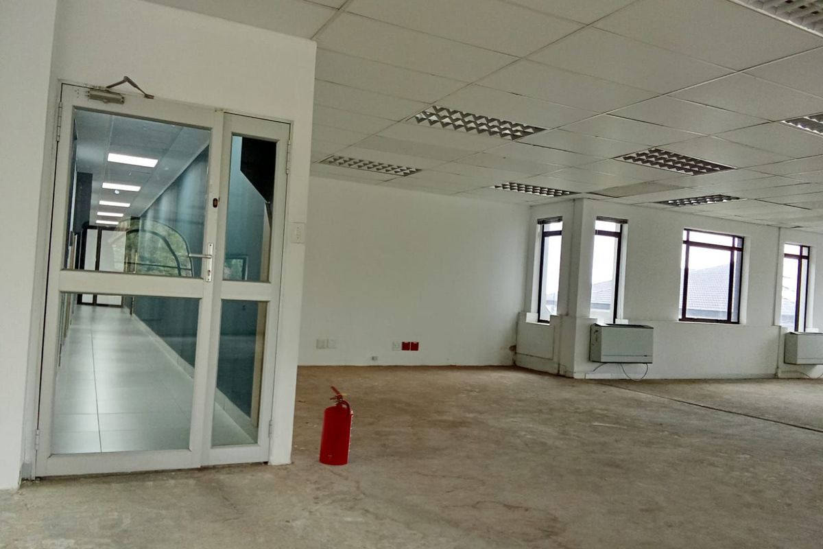 Commercial To Rent in Hyde Park - Photo 3