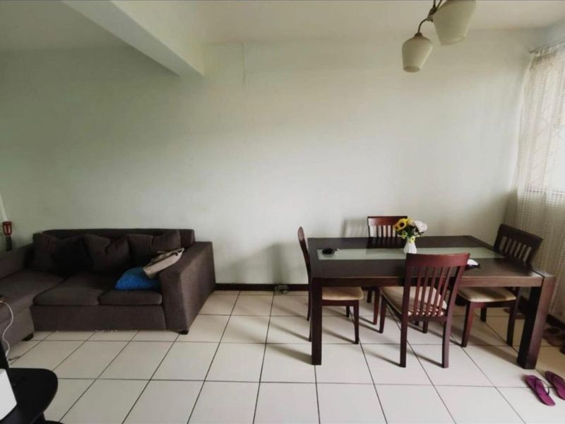 Apartment For Sale in Arcadia - Photo 3