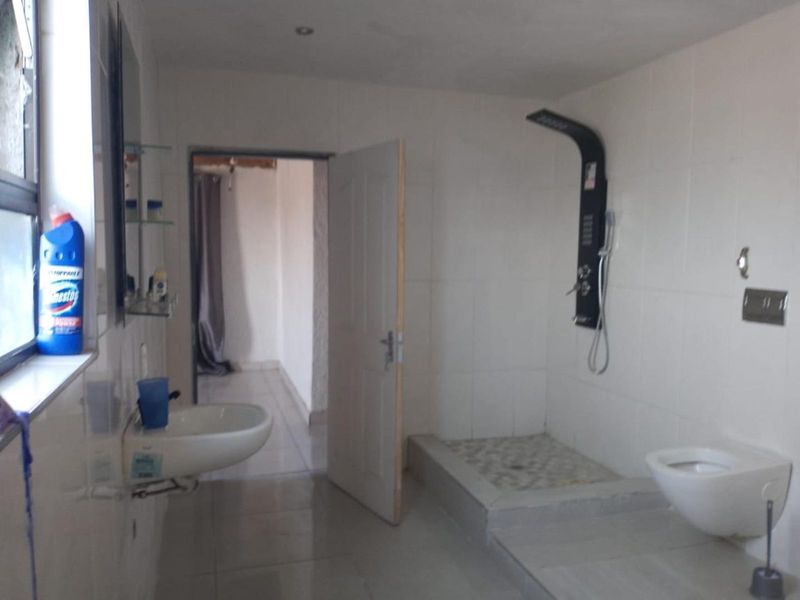 House For Sale in Hammanskraal Central - Photo 10