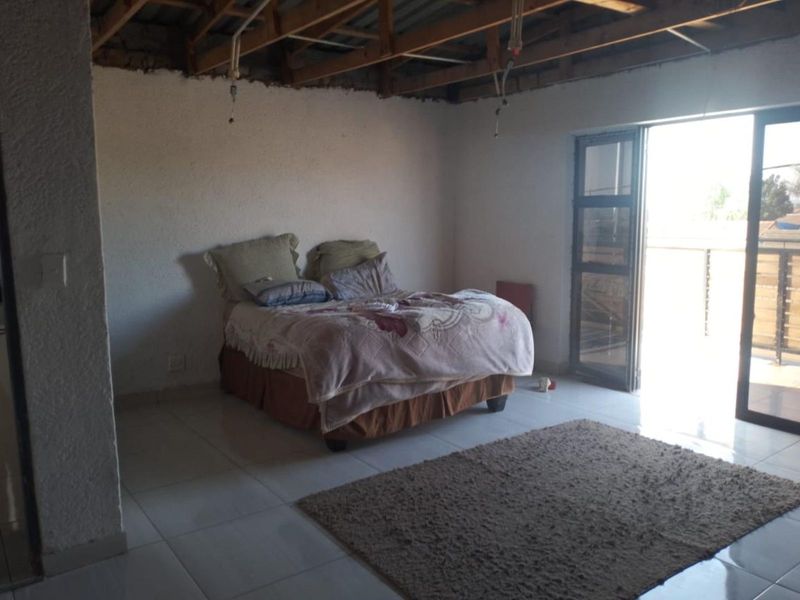House For Sale in Hammanskraal Central - Photo 7