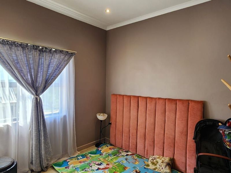 House To Rent in Mount Royal Golf Estate - Photo 10