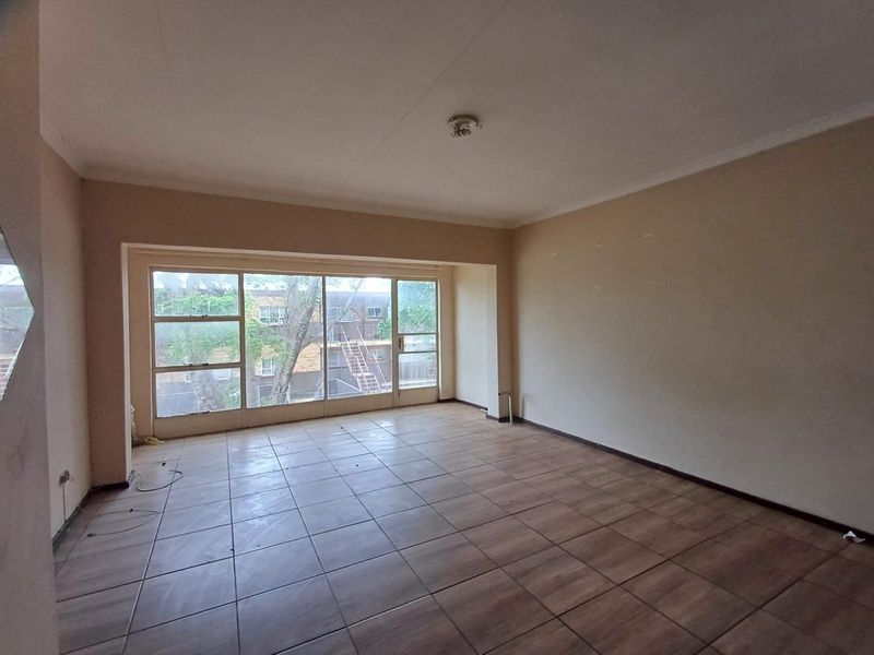 Apartment For Sale in La Hoff - Photo 3