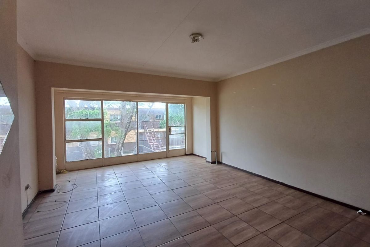 Apartment For Sale in La Hoff - Photo 3