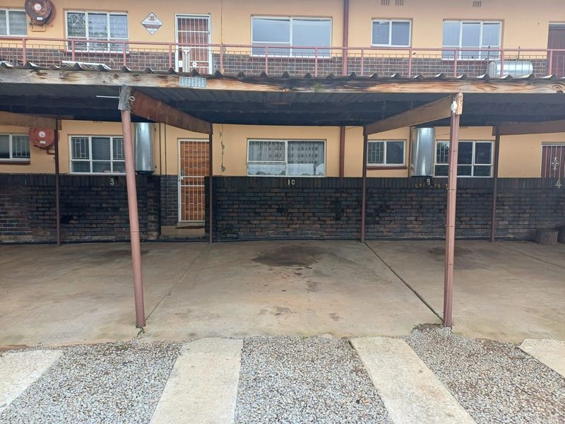 Apartment For Sale in La Hoff - Photo 7