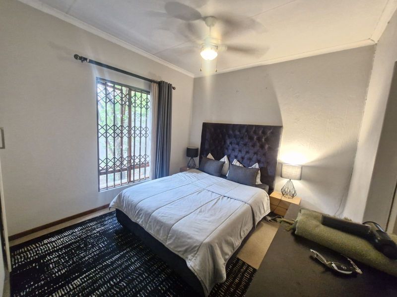 Townhouse For Sale in Fourways - Photo 5