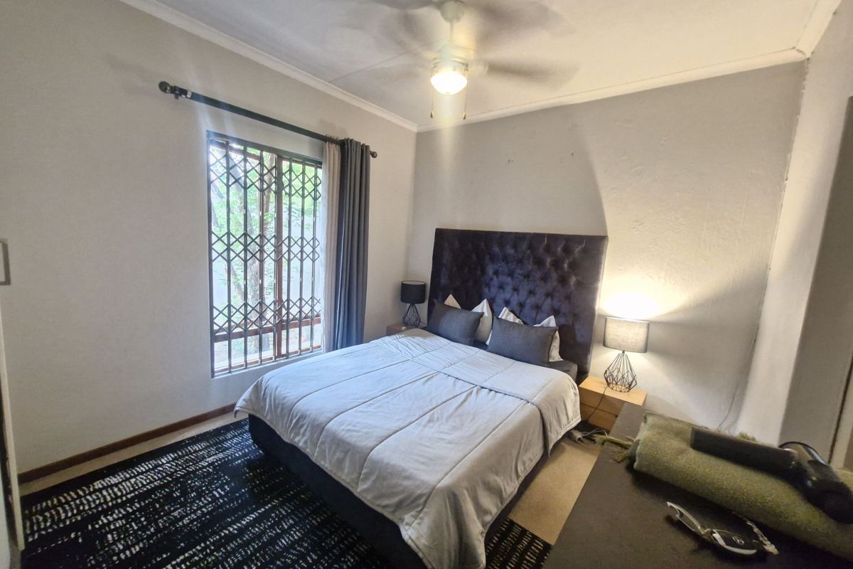 Townhouse For Sale in Fourways - Photo 5