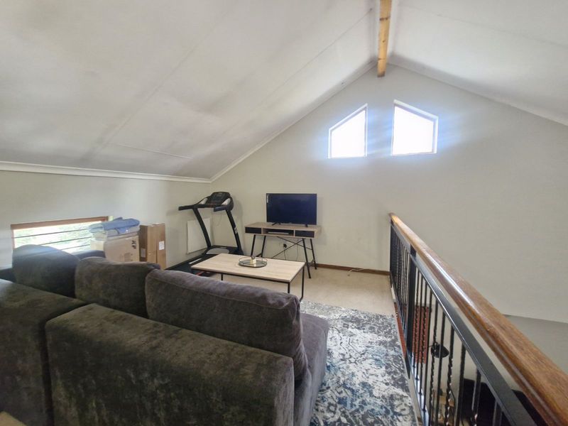 Townhouse For Sale in Fourways - Photo 6