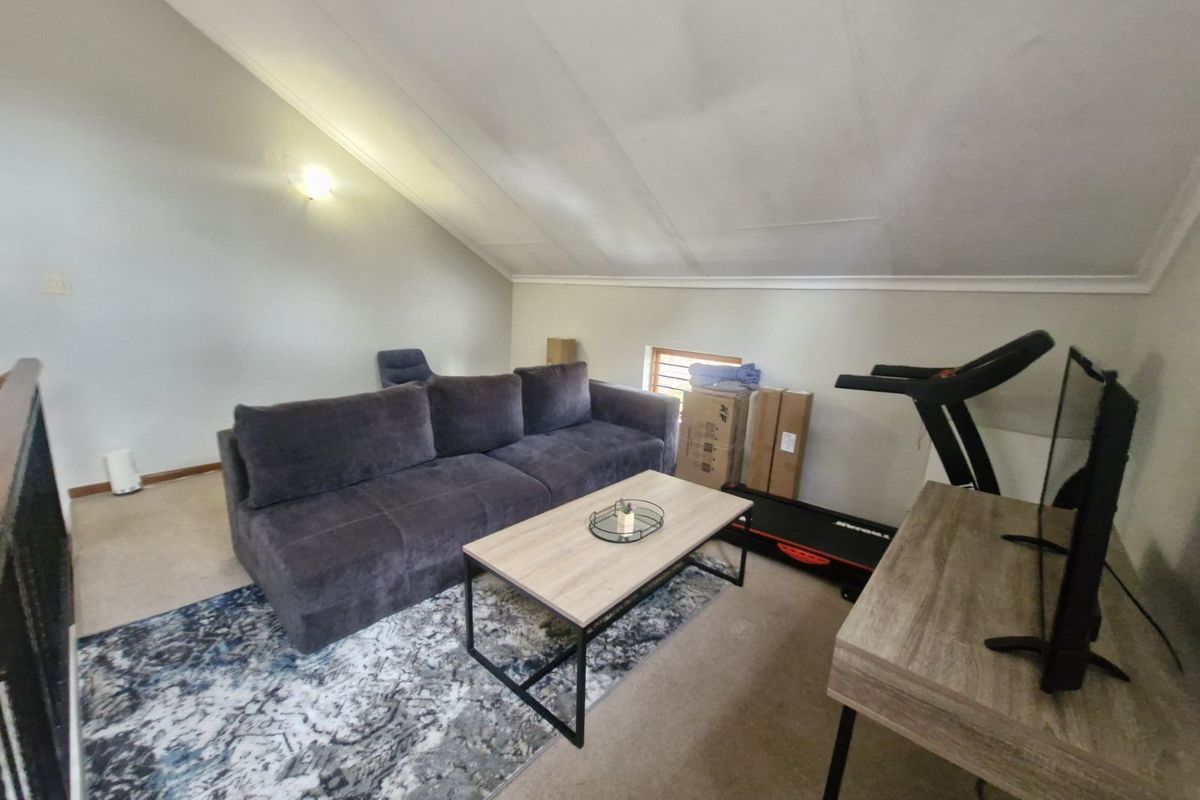 Townhouse For Sale in Fourways - Photo 3