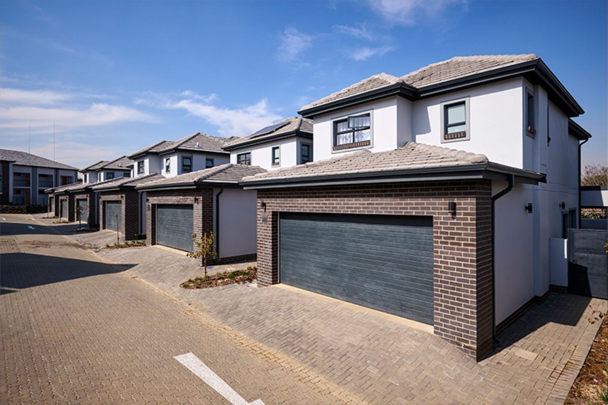 Townhouse For Sale in Fourways - Photo 4