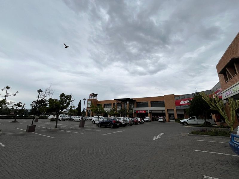 Retail To Rent in Silverton - Photo 9