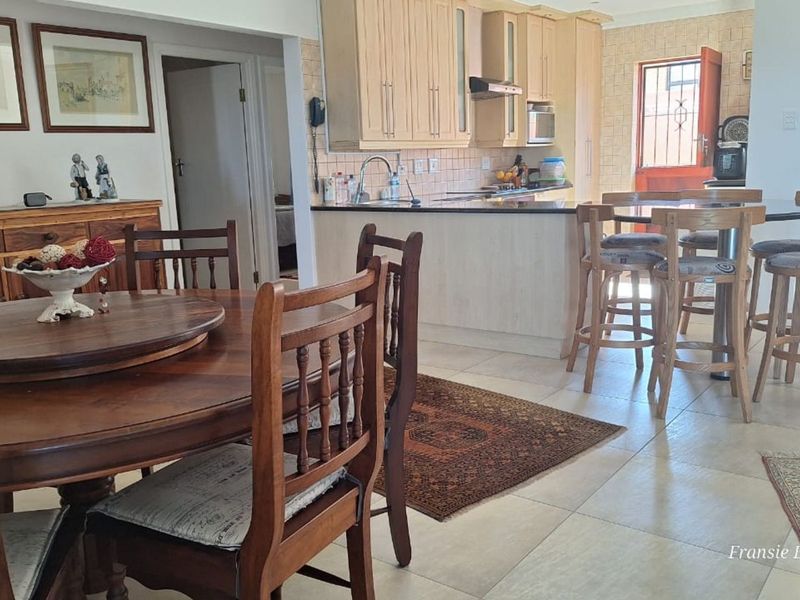 Townhouse For Sale in Hartenbos Central - Photo 6