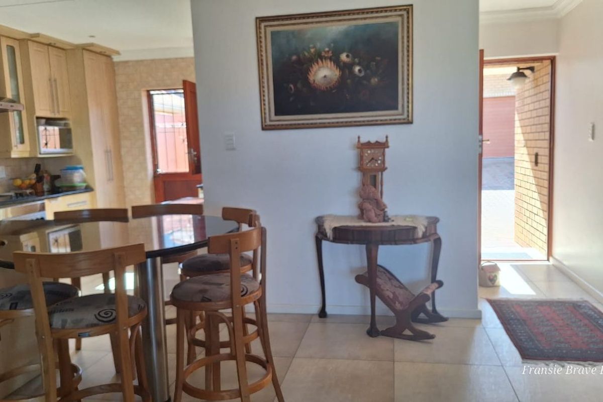 Townhouse For Sale in Hartenbos Central - Photo 5