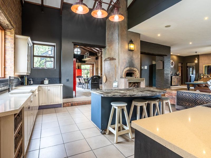 House For Sale in Olympus Country Estate - Photo 4