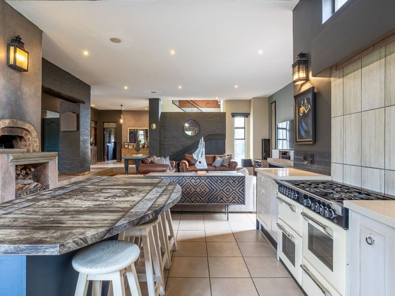 House For Sale in Olympus Country Estate - Photo 7