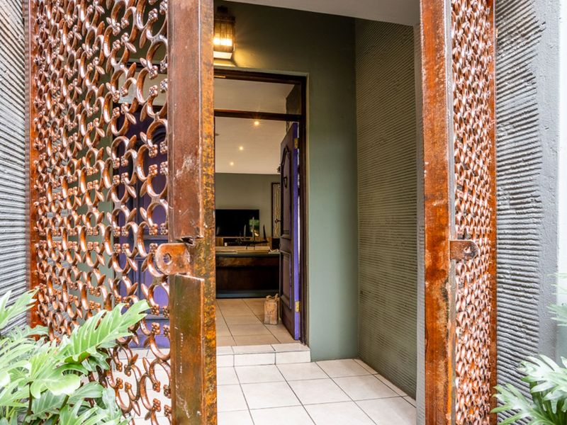House For Sale in Olympus Country Estate - Photo 3