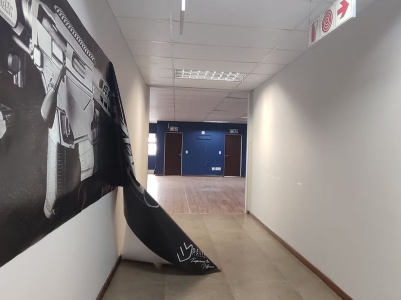 Office To Rent in Silver Lakes - Photo 9