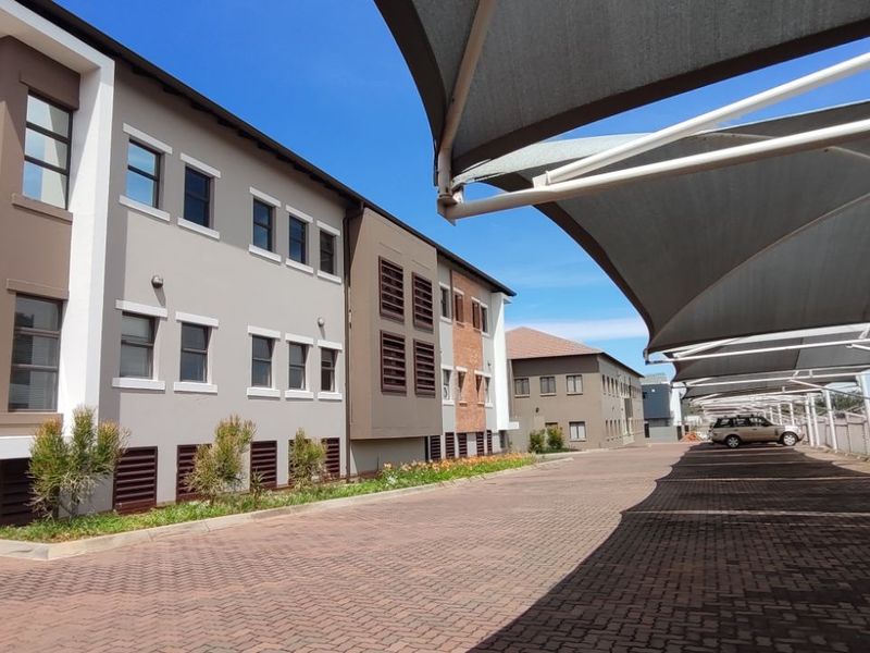 Office To Rent in Silver Lakes - Photo 6