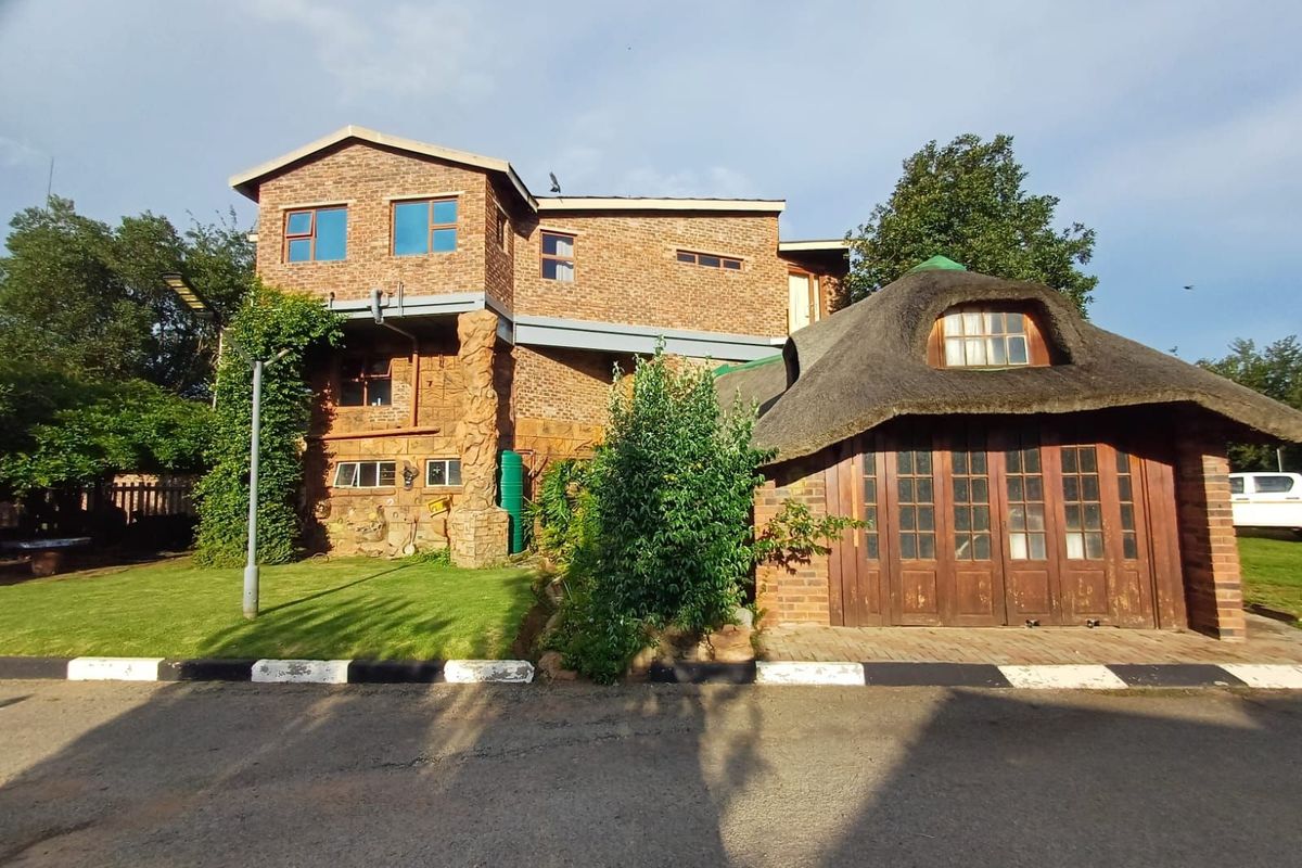 House For Sale in Orkney Rural - Photo 2