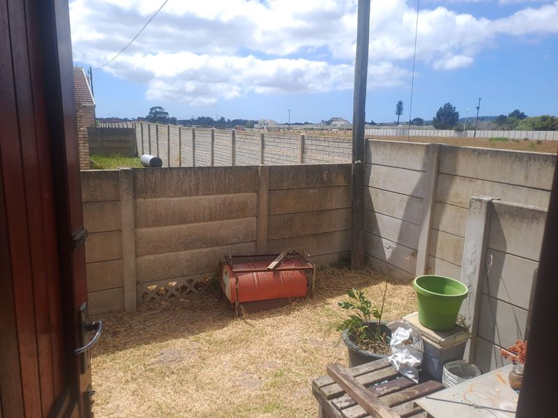 House For Sale in Sherwood - Photo 9