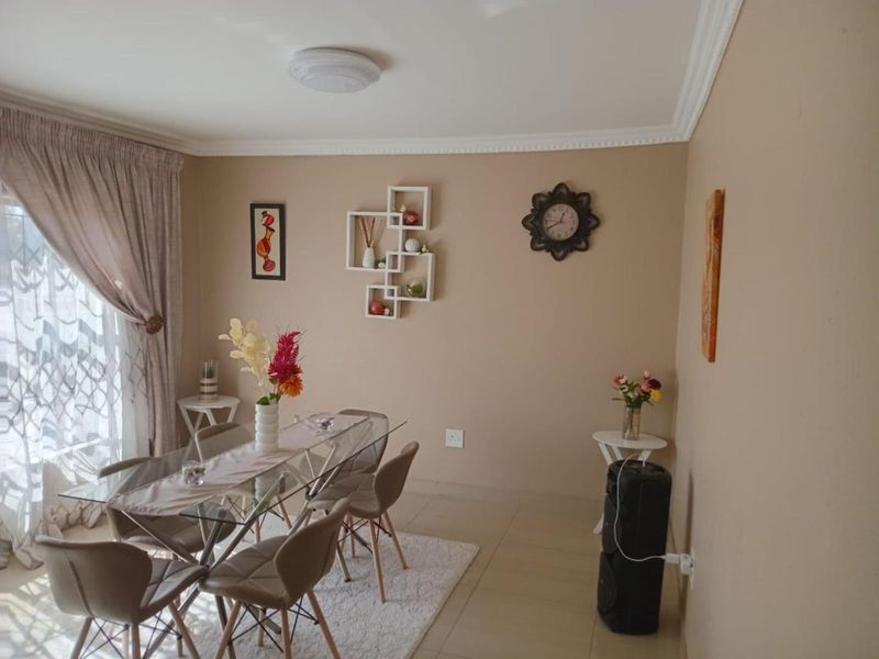 House For Sale in Hammanskraal Central - Photo 7