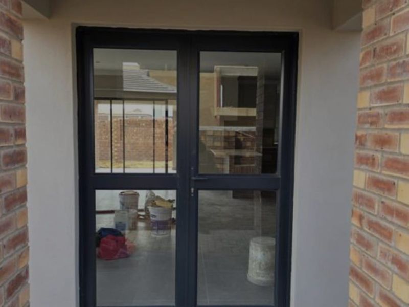 House For Sale in Trichardt - Photo 4