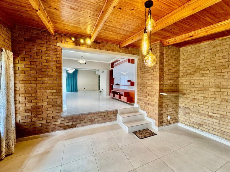 House For Sale in Secunda Central - Photo 10