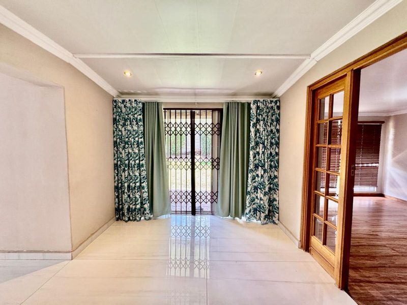 House For Sale in Secunda Central - Photo 7