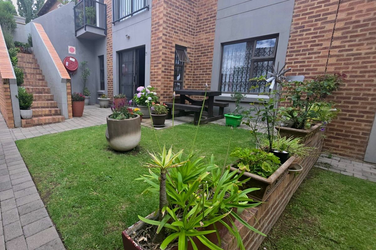 Apartment For Sale in Trichardt - Photo 4