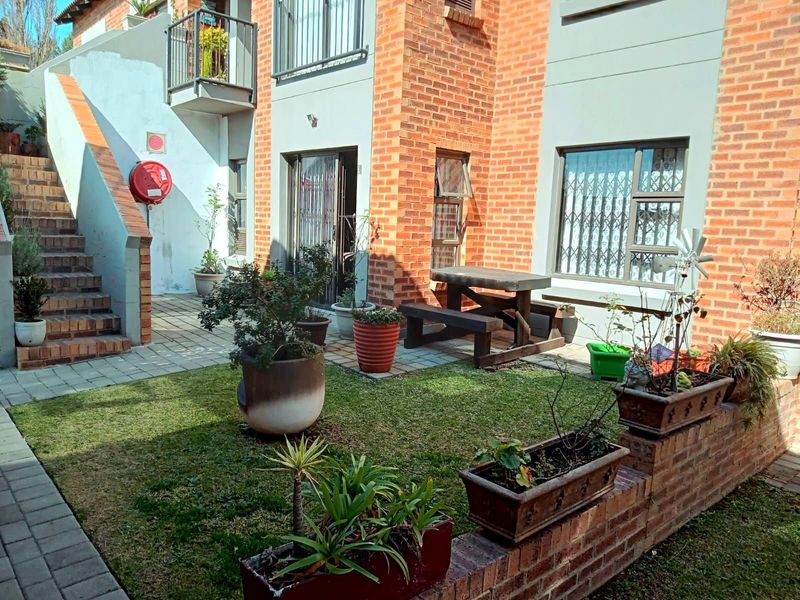 Apartment For Sale in Trichardt - Photo 2