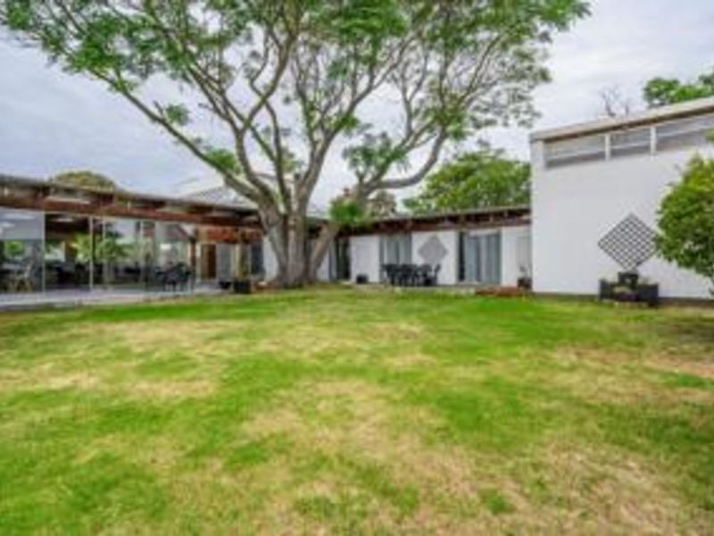 House For Sale in Morningside - Photo 2