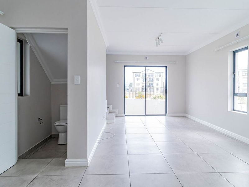 Townhouse For Sale in Acorn Creek Lifestyle Estate - Photo 8