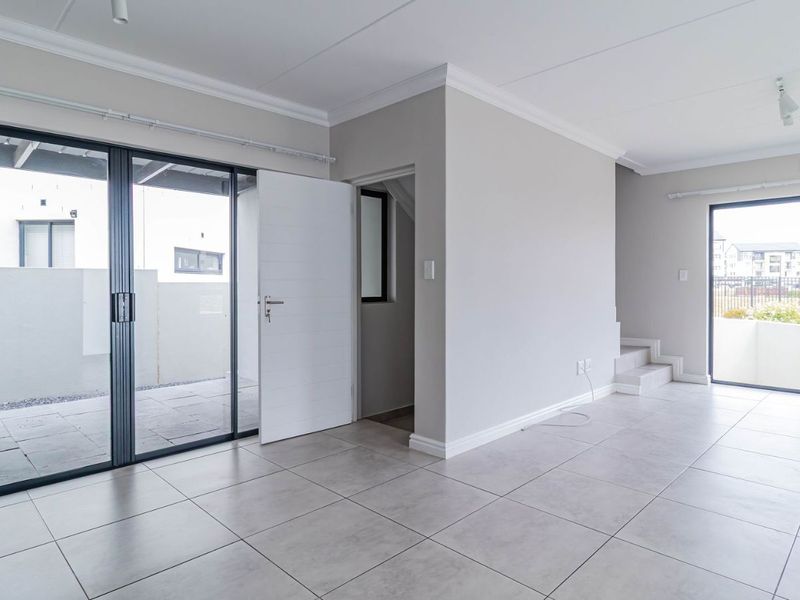 Townhouse For Sale in Acorn Creek Lifestyle Estate - Photo 6