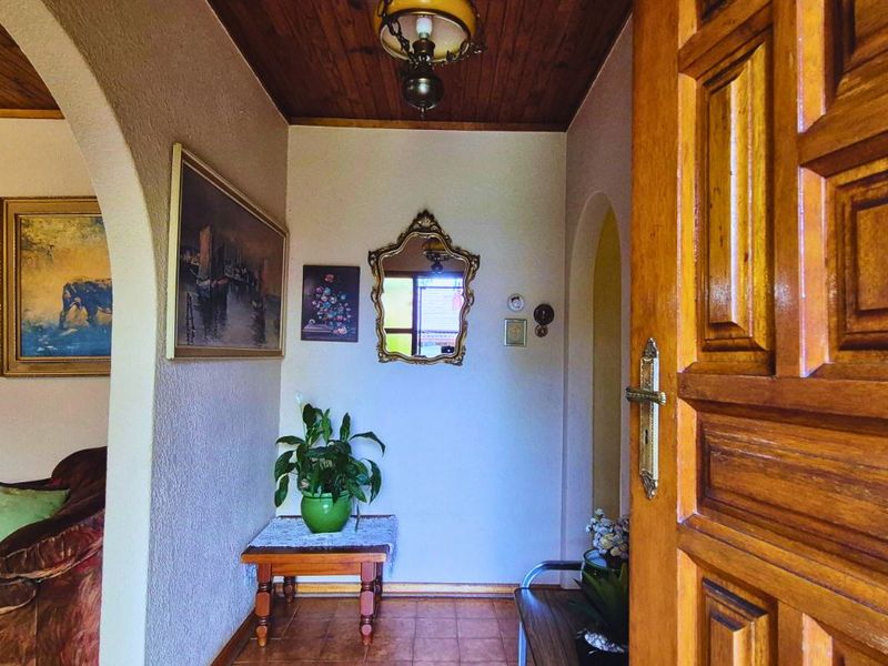 House For Sale in Birchleigh North - Photo 3