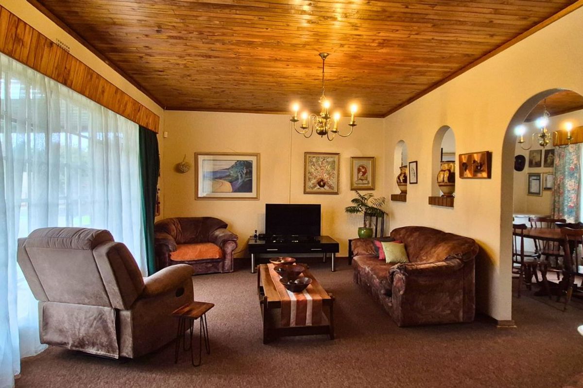 House For Sale in Birchleigh North - Photo 5