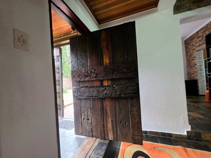 House For Sale in Secunda Central - Photo 5