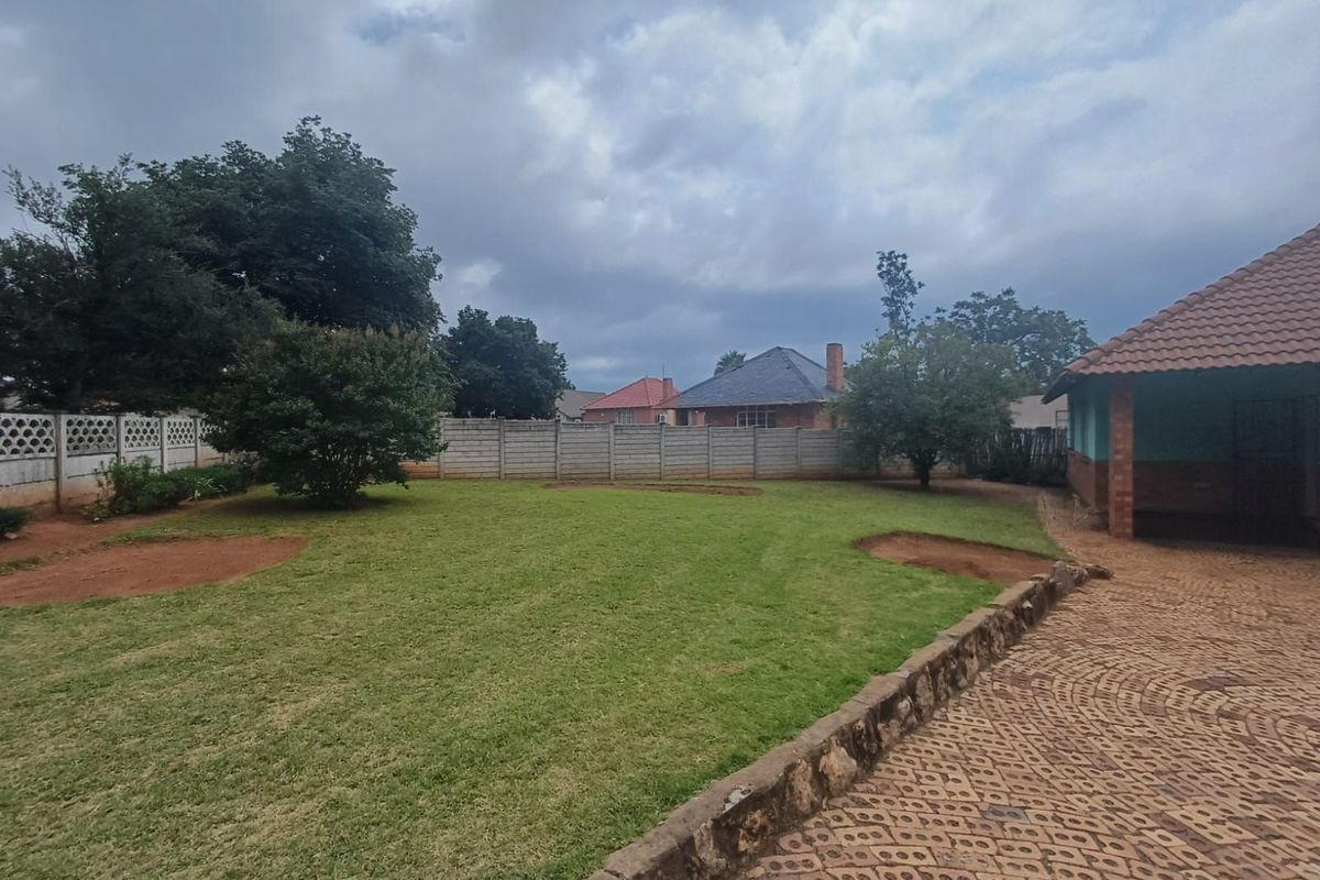 House For Sale in Stilfontein Central - Photo 3