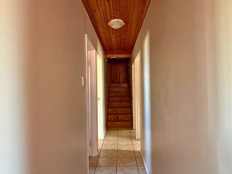 House For Sale in Kleinbaai - Photo 10