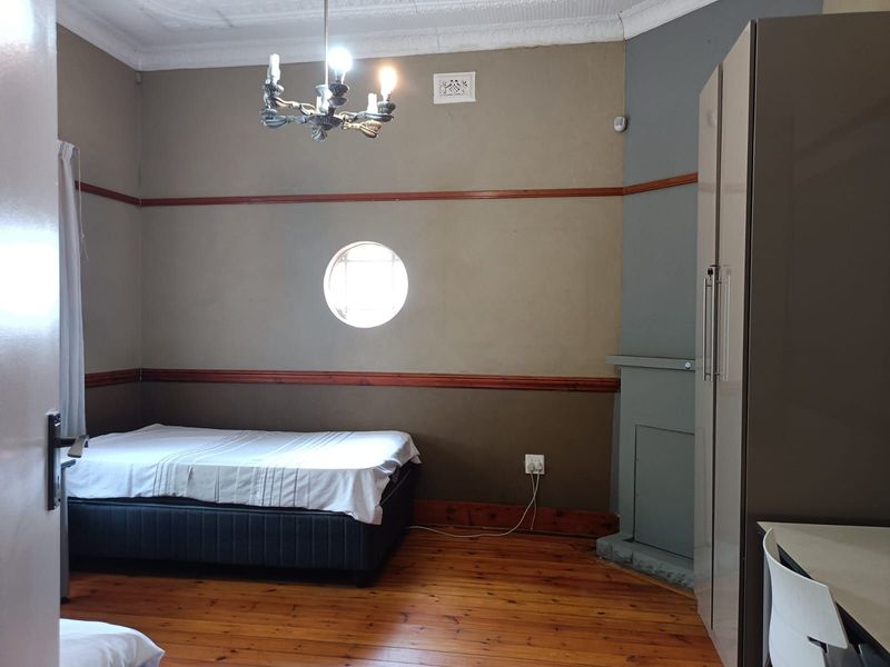 House For Sale in Brixton - Photo 10