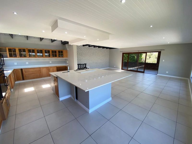 House For Sale in Loerie Park - Photo 8