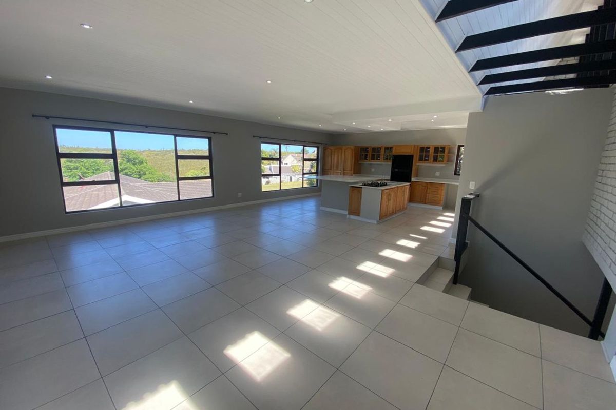 House For Sale in Loerie Park - Photo 5