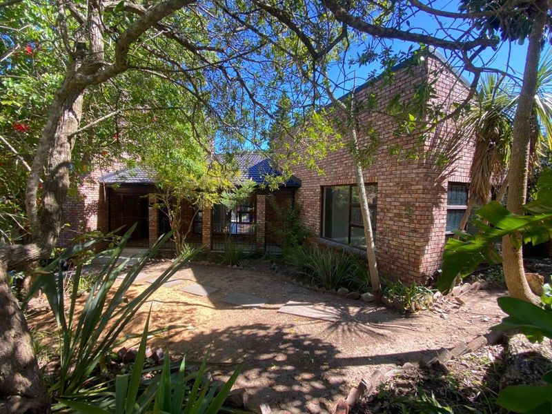 House For Sale in Loerie Park - Photo 3