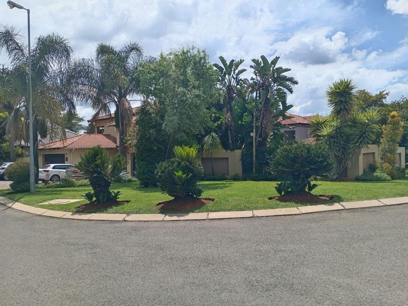 House For Sale in Ruimsig Country Estate - Photo 5