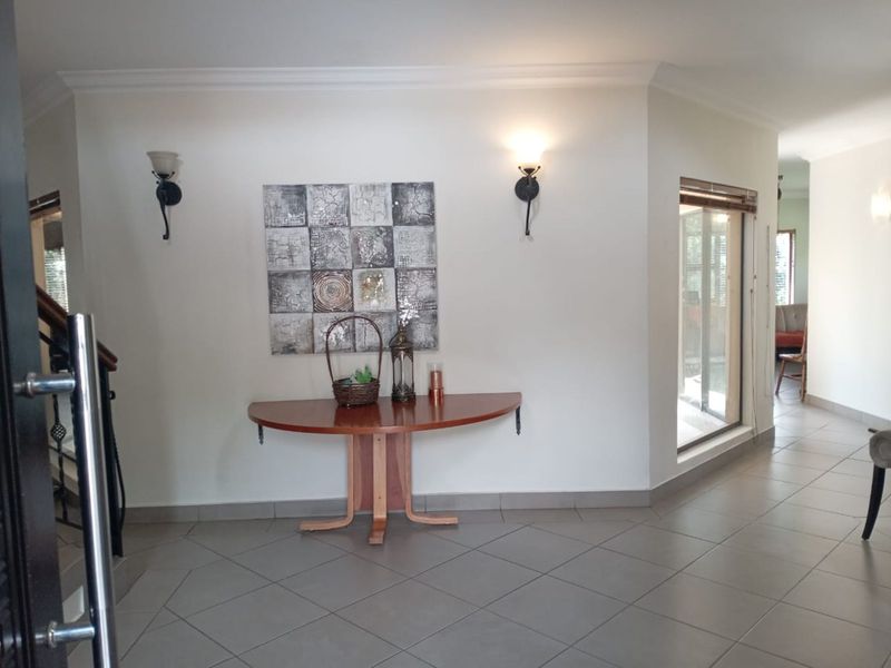 House For Sale in Ruimsig Country Estate - Photo 10