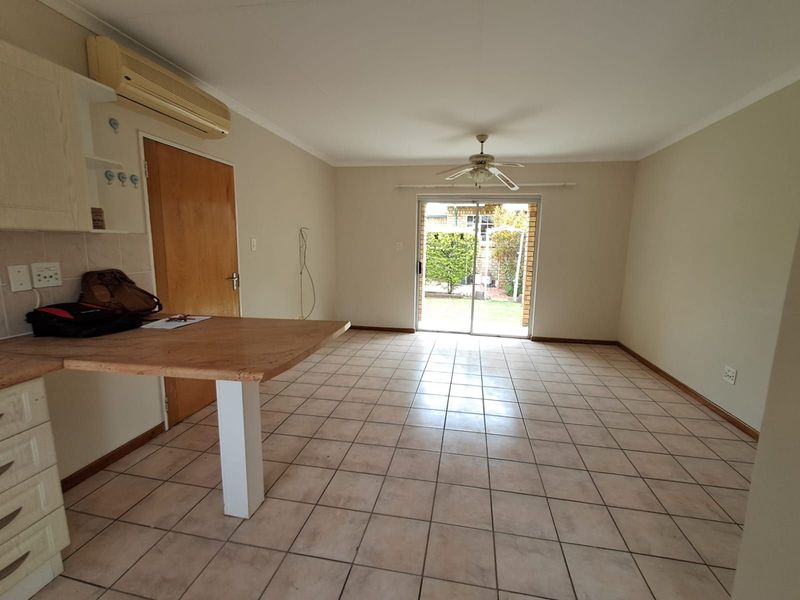 Townhouse For Sale in Aventura Warmbaths - Photo 10