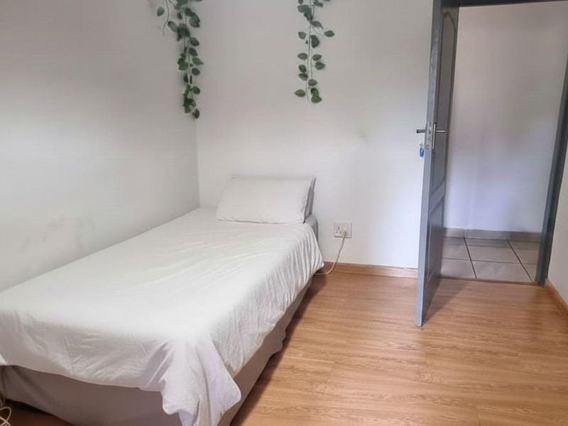 House For Sale in Wilro Park - Photo 10