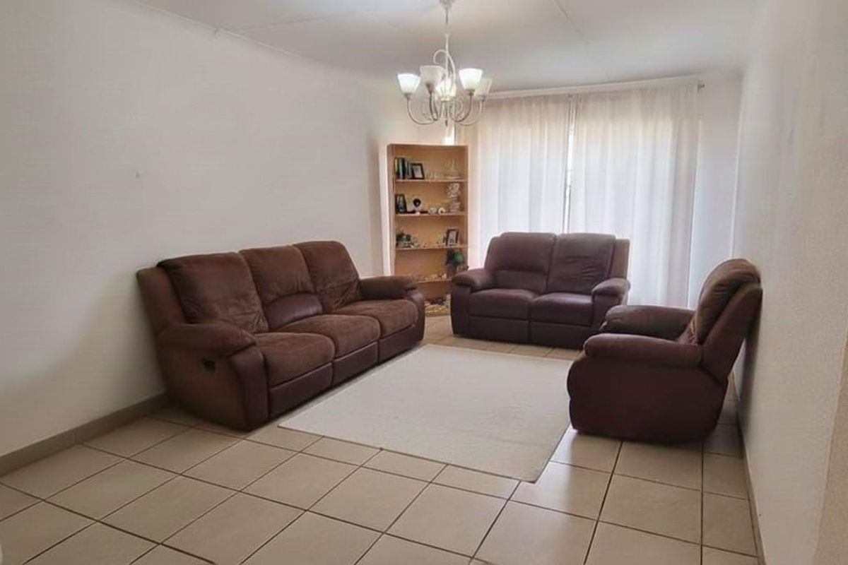 House For Sale in Wilro Park - Photo 4